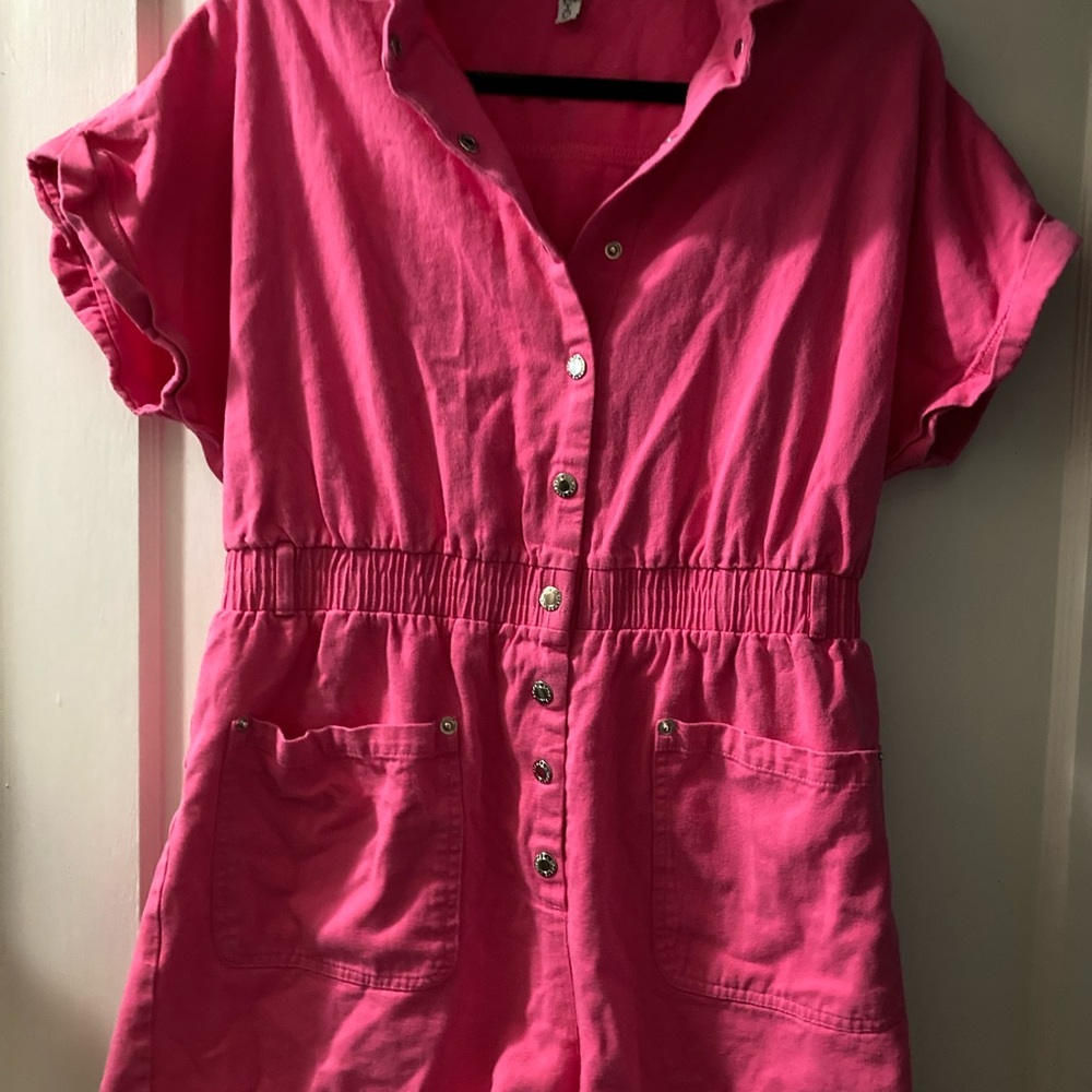 Chou Yatou large hot pink  button up shorts romper with pockets